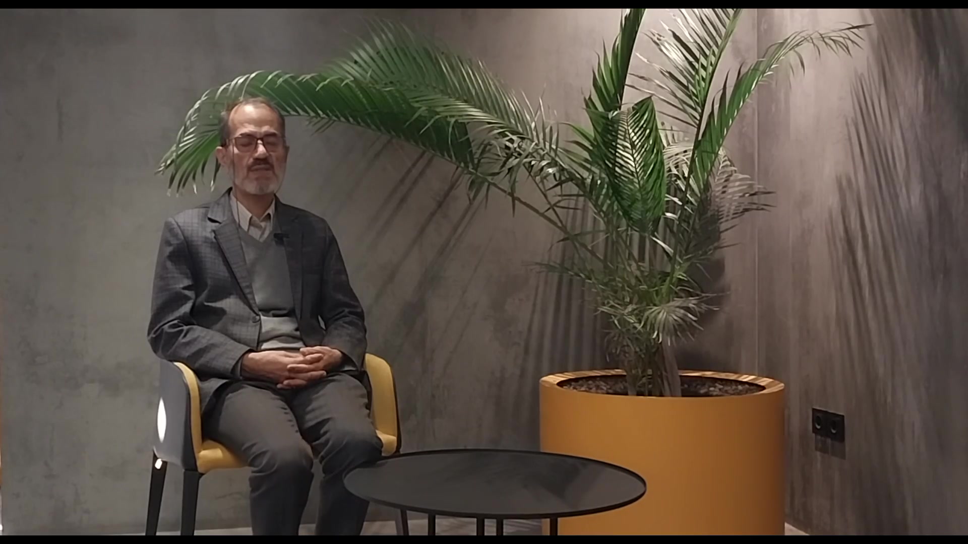 امریکا اول بدهی اش را بدهد بعد مذاکره می کنیم