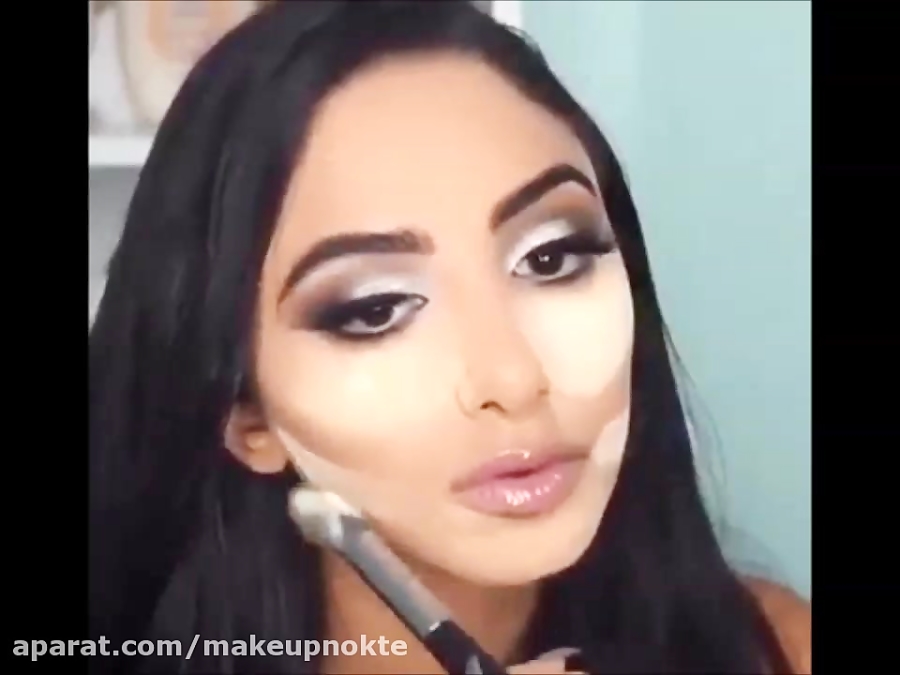 آموزش آرایش صورت با استفاده از تکنیک کانتورینگ