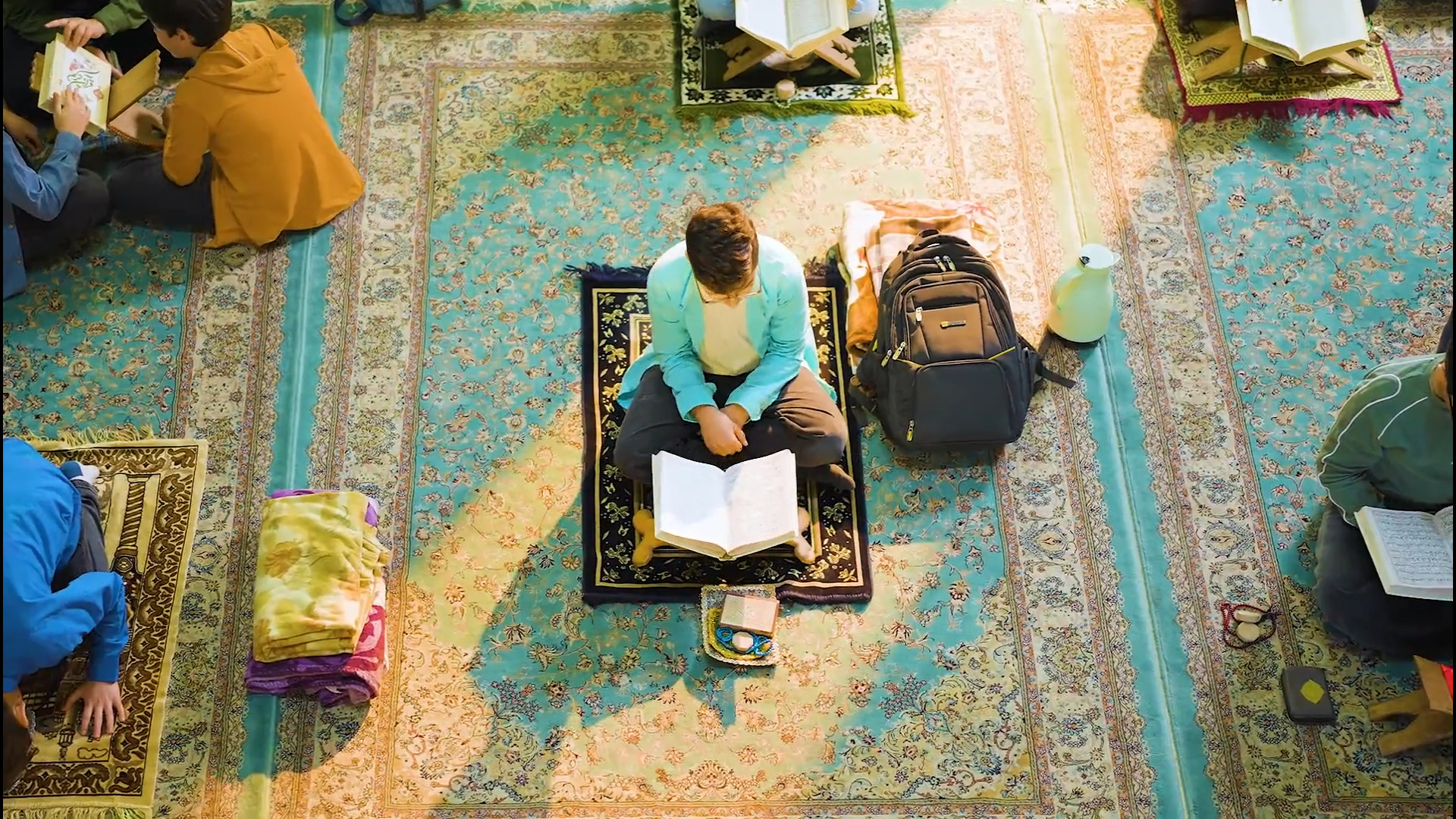 در آسمان آرامش، با فراغ بال پرواز کن