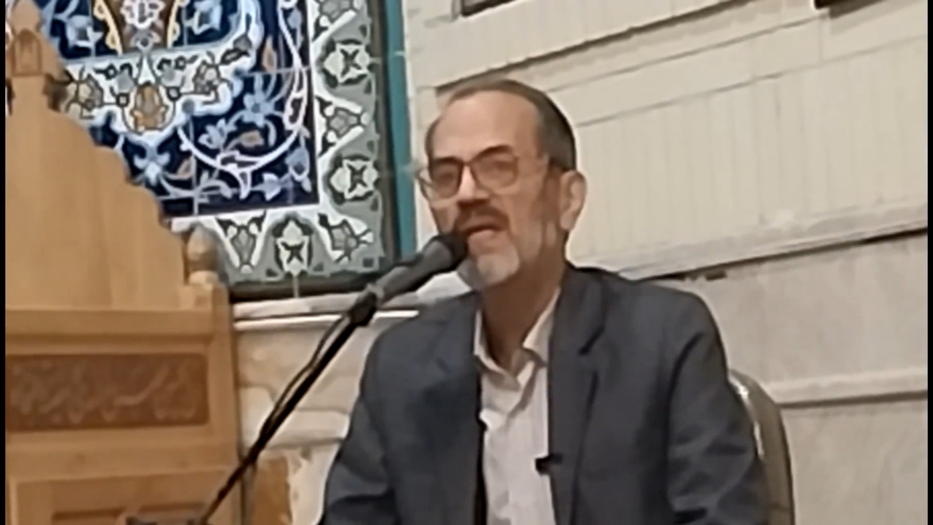 از انقلاب ایران تا انقلاب صاحب الزمان / مسجد جعفریه