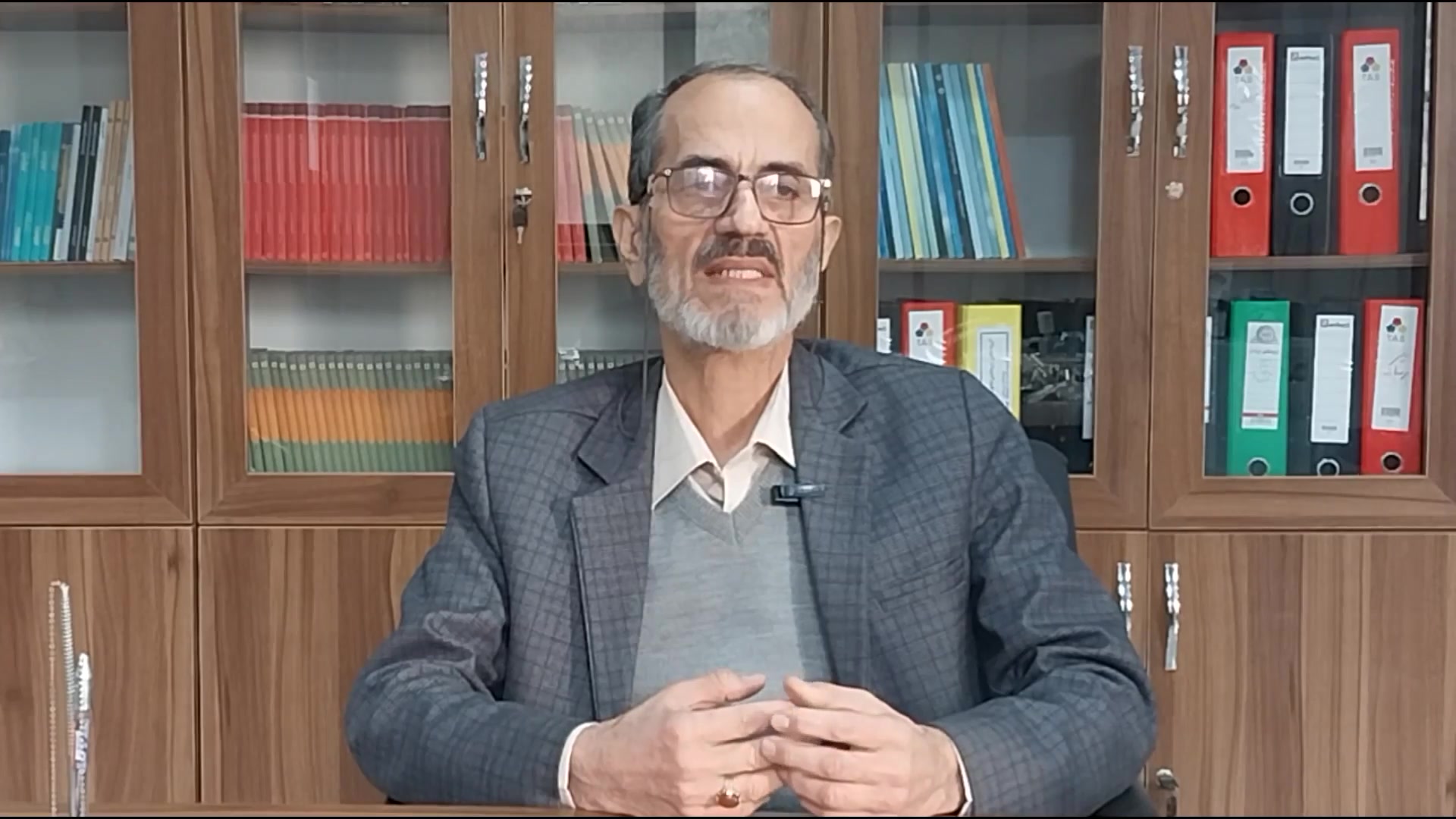 مستند آرایش تبلیغاتی  در برابر تبلیغات دشمن