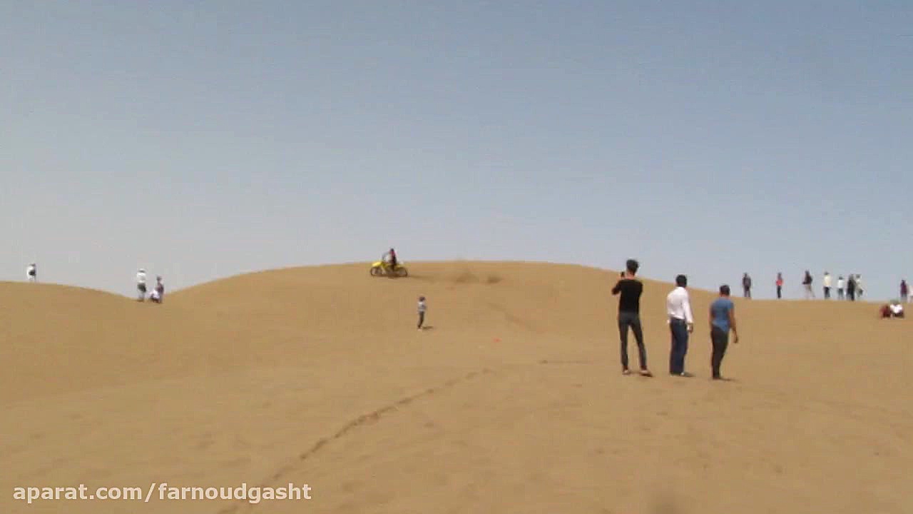 پوستر بزرگ