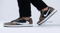 کتونی NIKE TRAVIS نایک ترویس بزرگپا مردانه4030