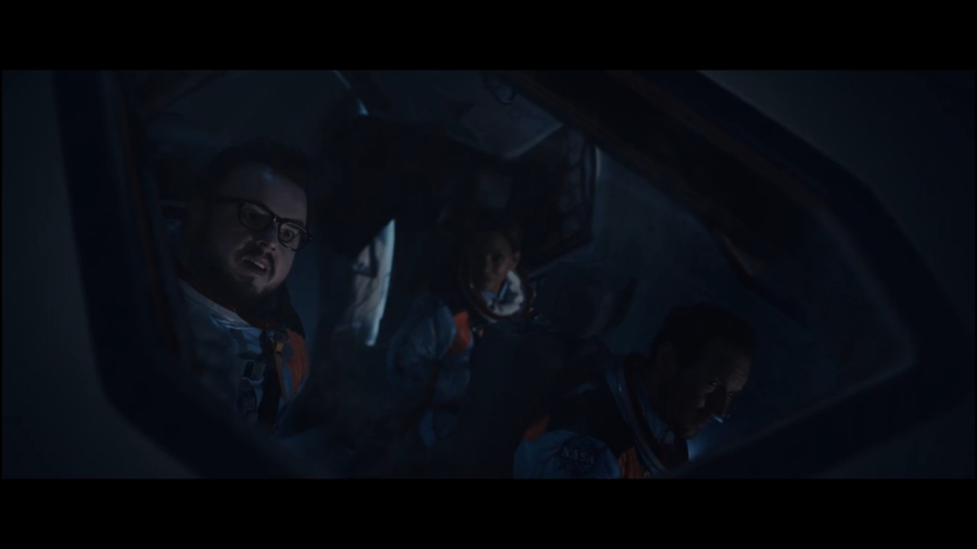 فیلم سقوط ماه Moonfall