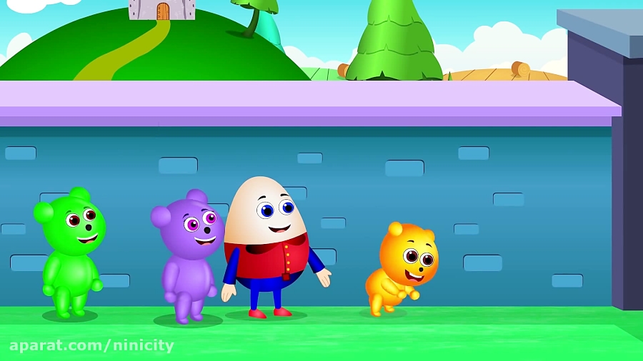 Mega Gummy Bear Playing with Humpty Dumpty crashed from the wall finger