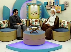 اهمیت عاشورا و عزاداری امام حس...