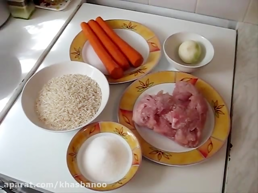 Havij Polo - هویج پلو با گوشت مرغ