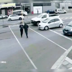 دنیای مجازی و عواقب آن