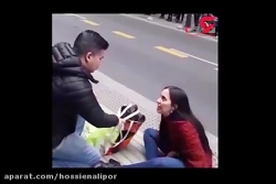 خواستگاری ملتمسانه یک دختر کف...