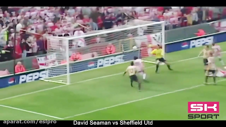 Top 100 Greatest Goalkeeper Saves in Football History I YOU WON´T BELIEVE!