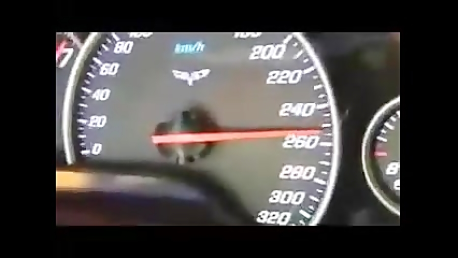 До скольки км в час разгоняется. Самая максимальная скорость. Корвет Макс скорость. Самая быстрая машина БМВ максимальная скорость. 300 Km/h.