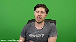 مثل گزارشگرهای مسابقه کشتی کج...