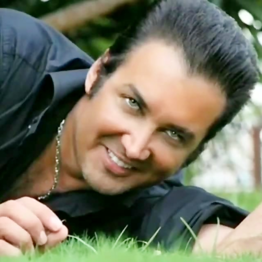 حسام نواب صفوی در ...