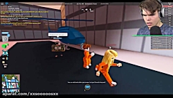 Robbing A Bank Roblox - rob bank shirt hack roblox