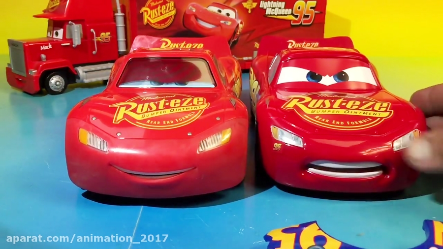 Disney cars 3 Lightning mcqueen change and race fabulous lightning