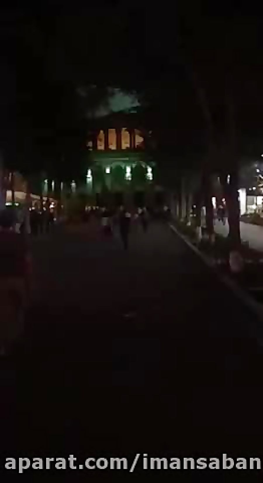 شب ایروان اطراف ساختمان اپرا همراه با آرامش زمان39ثانیه