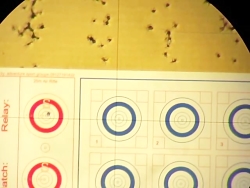 تیراندازی به یک کارت کامل بنچ...