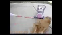 حادثه خنده دار برا دختر بچه :))))))))))) حادثه خنده دار برا دختر...