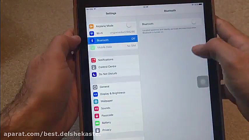 Marshall Kilburn Unboxing - آشنایی و معرفی اسپیکر پرتابل مارشال کیلبرن زمان182ثانیه
