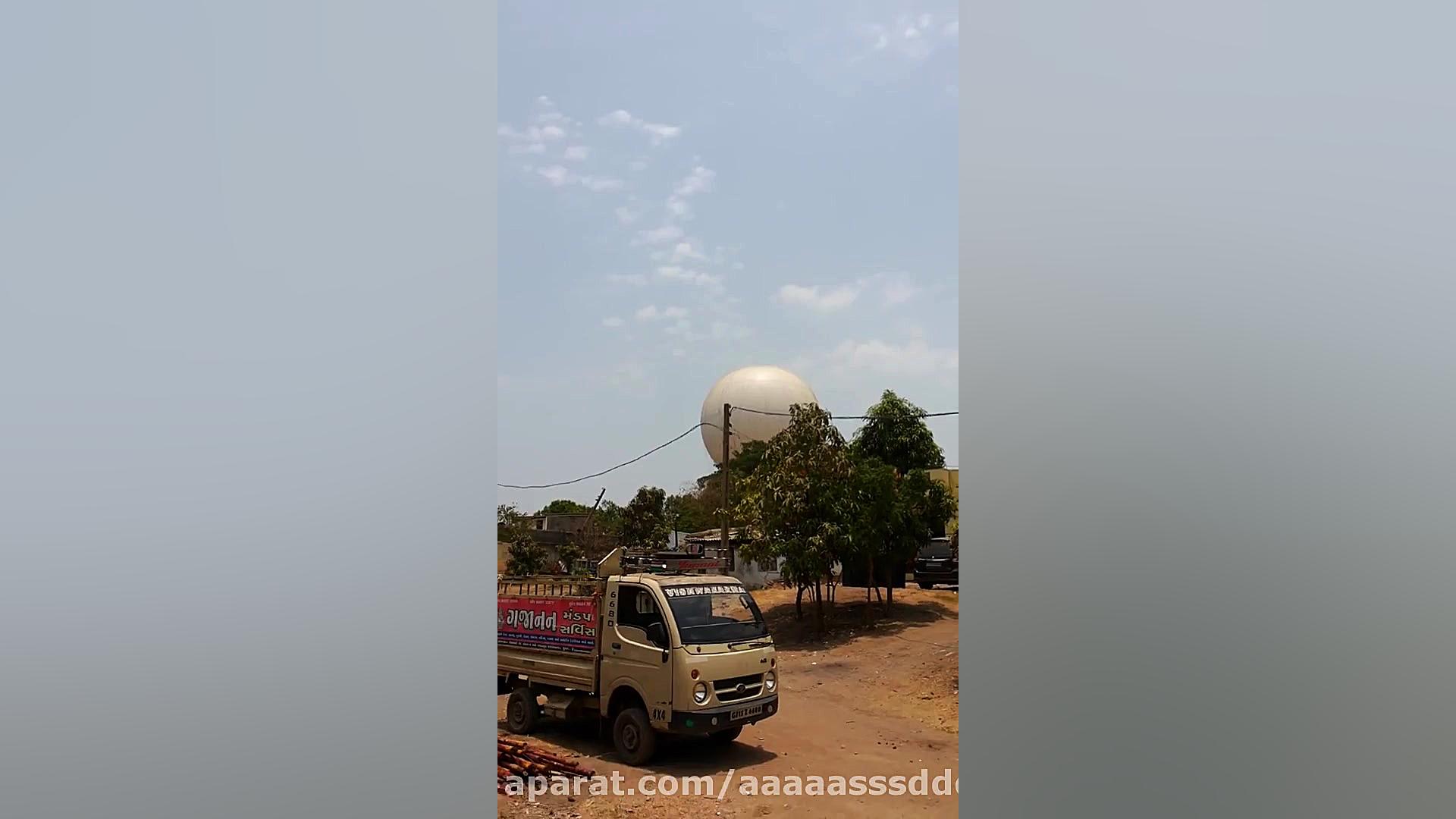 First Time In Surat | Helium Balloon Ride at "Sneh Rashmi" SMC Botanical Garden Ugat زمان233ثانیه
