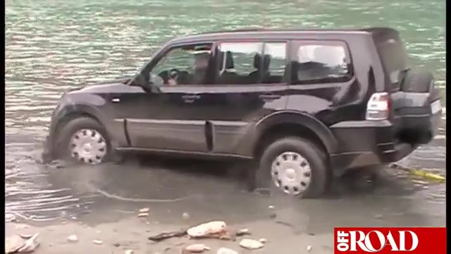 Mitsubishi Pajero 4 VS Toyota LC Prado 150 ایربسارتان