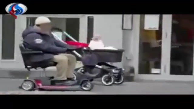 دوبین مخفی: حمله کودکِ ابلیس به مردم ! پریودنتیکس