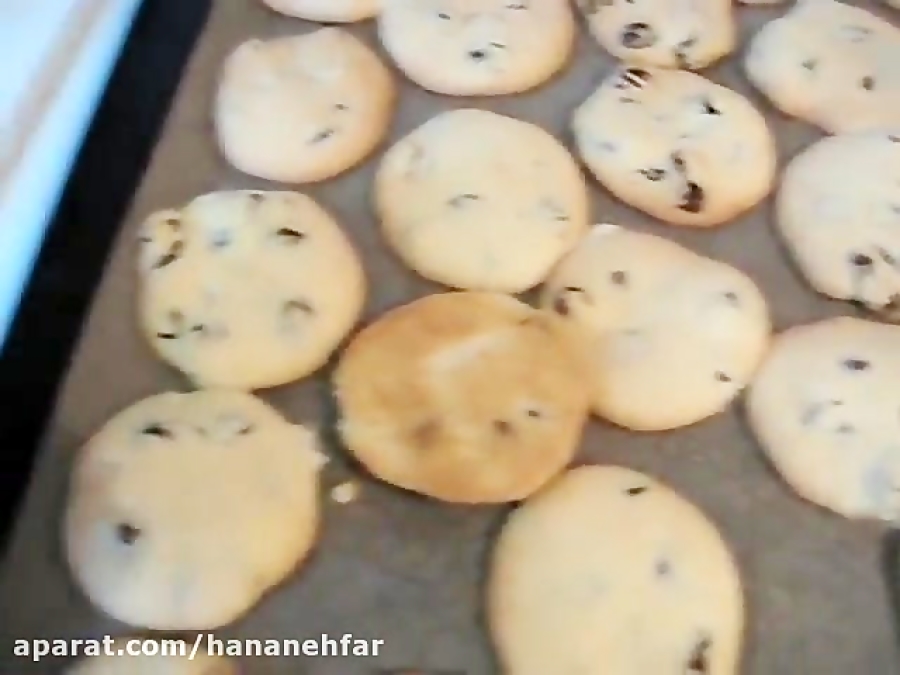 طرز تهیه شیرینی کشمشی