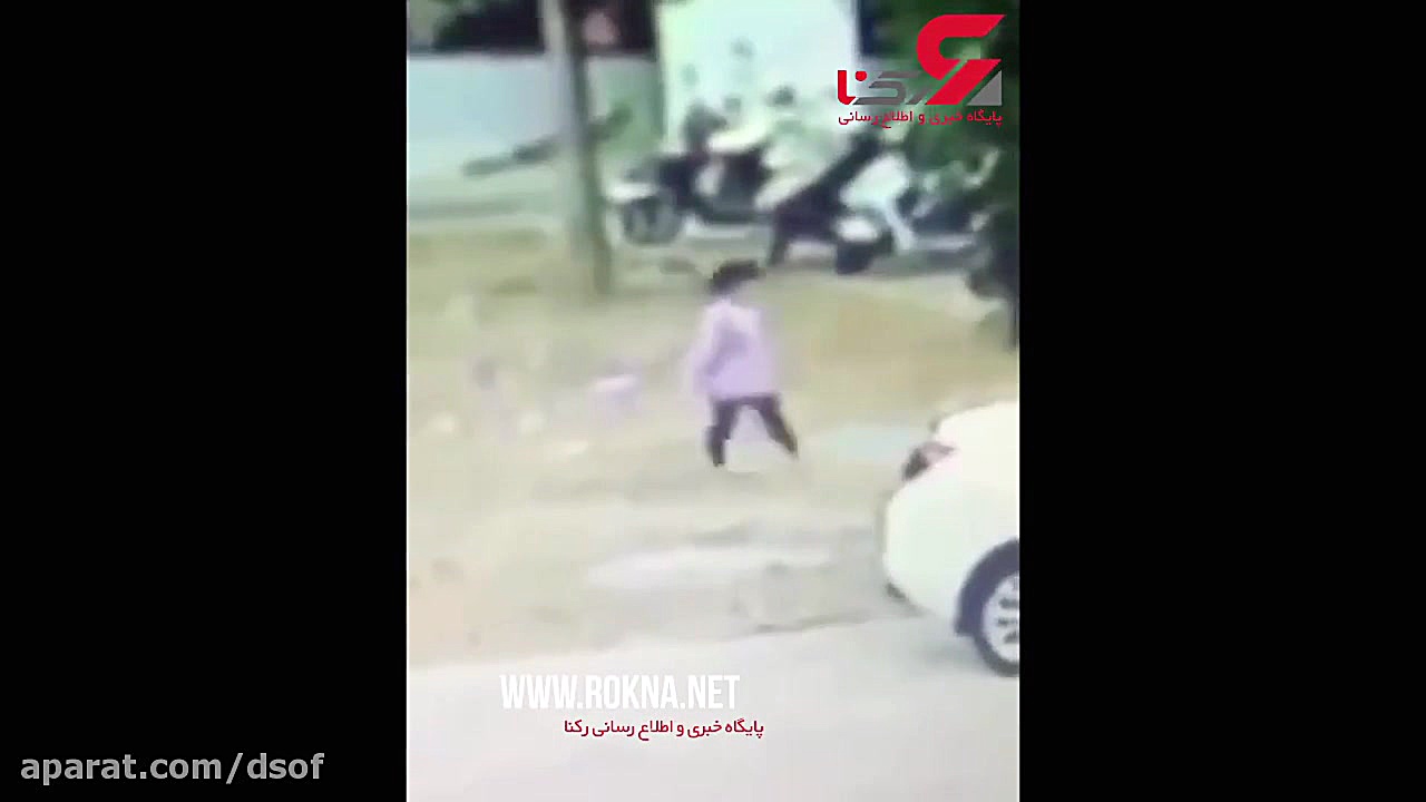 لحظه سقوط دختر نوجوان در یک گودال خیابانی ( 16) رفع غبغب