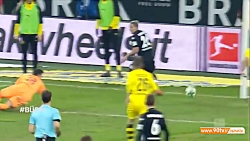 سیوهای برتر بوندسلیگا در ماه ف...