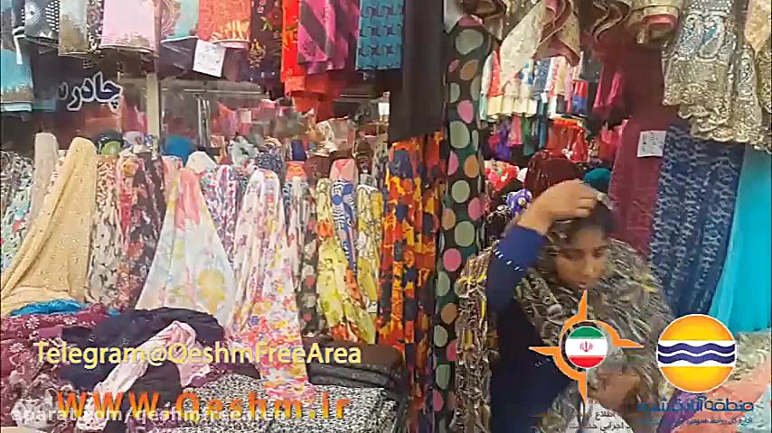 پوستر کوچک