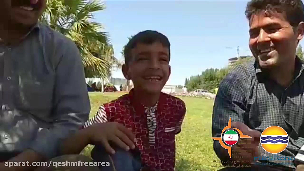 پوستر بزرگ