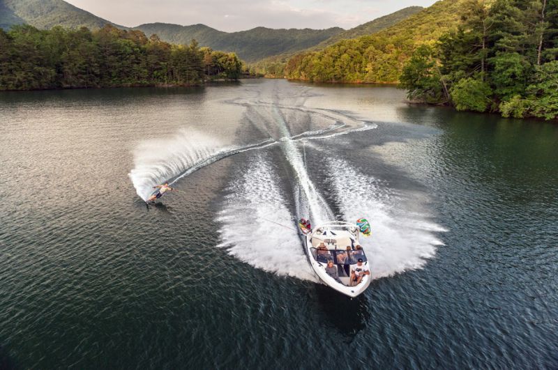 قایق تفریحی مالیبو wakesetter 20 vtx
قایق تفریحی مالیبو wakesetter 20 vtx