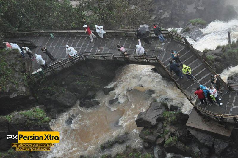  آبشار ایگوآزو - Iguazu 
به بازدید کنندگان در مورد این که در این راه خیس می شوند اطلاع رسانی می کنند

ادامه مطلب و در وب سایت پرشن ایکسترا
http://persianxtra.ir/?p=529 