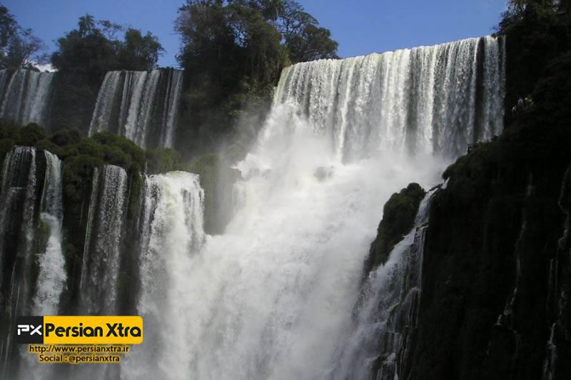  آبشار ایگوآزو - Iguazu 
نام این آبشار "ایگوآزو - Iguazu" بسیار مناسب انتخاب شده که به معنی "آب بزرگ" در فرهنگ طبیعت هندی است

ادامه مطلب و در وب سایت پرشن ایکسترا
http://persianxtra.ir/?p=529 