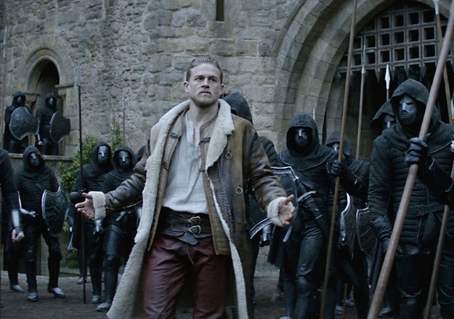 دانلود آهنگ و موسیقی متن فیلم شاه آرتور افسانه شمشیر