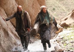 فیلم سینمایی مزار شریف  www.filimo.com/m/7Ft3v
