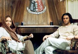 فیلم سینمایی زهر عسل  www.filimo.com/m/kfqlw