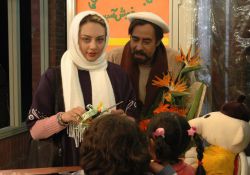 فیلم سینمایی نسکافه داغ داغ  www.filimo.com/m/Rl6v9