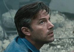 فیلم سینمایی بتمن علیه سوپرمن : طلوع عدالت   www.filimo.com/m/O72uo