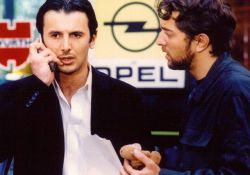 فیلم سینمایی رز زرد  www.filimo.com/m/Zd4lm