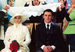 فیلم سینمایی عروس فراری  www.filimo.com/m/vs1L4