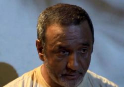 فیلم سینمایی مروارید   www.filimo.com/m/XaUSP