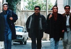 فیلم سینمایی دست های آلوده  www.filimo.com/m/5BICD