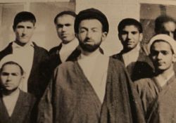 فیلم مستند او یک معلم بود  www.filimo.com/m/7Namu