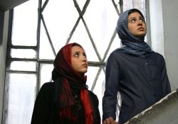 فیلم سینمایی دیشب باباتو دیدم آیدا  www.filimo.com/m/wMm1R