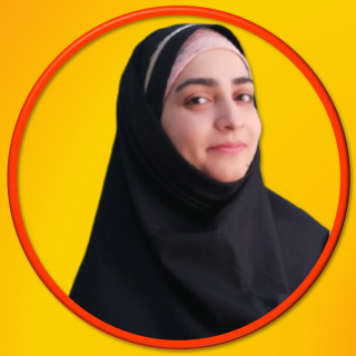 سیده فاطمه حسینی خرمی (آموزگار دبستان)