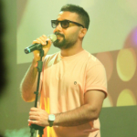 هومن خیاط